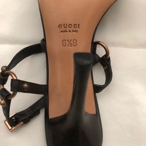 Gucci Shoes - Sexy shoe For the evening Gucci Shoes - Sexy shoe For the evening